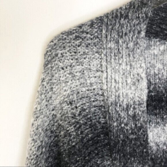 Lumiere Women's Grey Black Stripe Open Cardigan Sweater Size Small - Picture 5 of 6